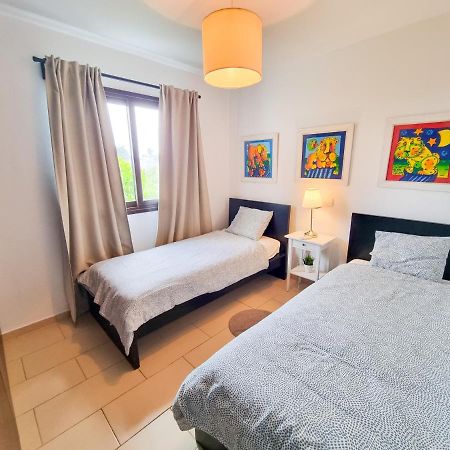 Light House Apartment Larnaca Esterno foto